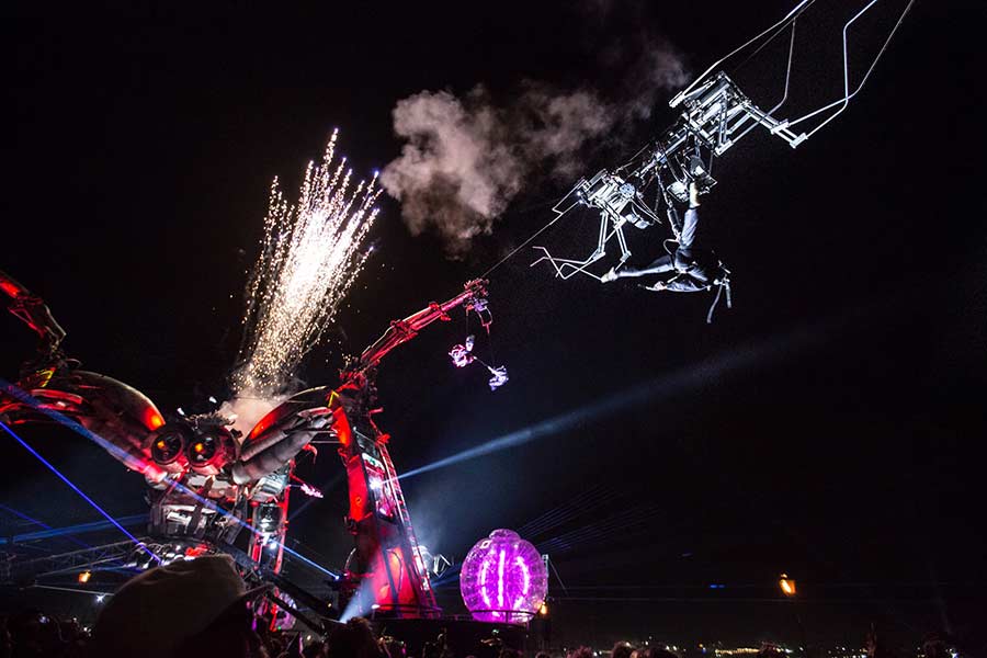 Performance Rigging - Arcadia - Metamorphosis